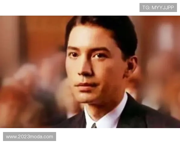 尊龙凯时人生就是搏下载：激励自己不断前行，书写属于自己的辉煌篇章